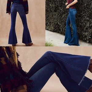 Sz 24 Free People Super Flare Blue Jean Bellbottoms - SEE MEASUREMENTS float on